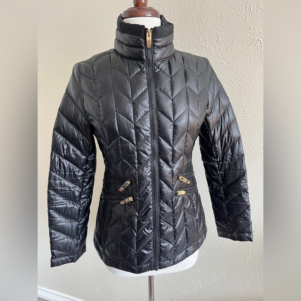Via Spiga Packable Down Feather Puffer Jacket